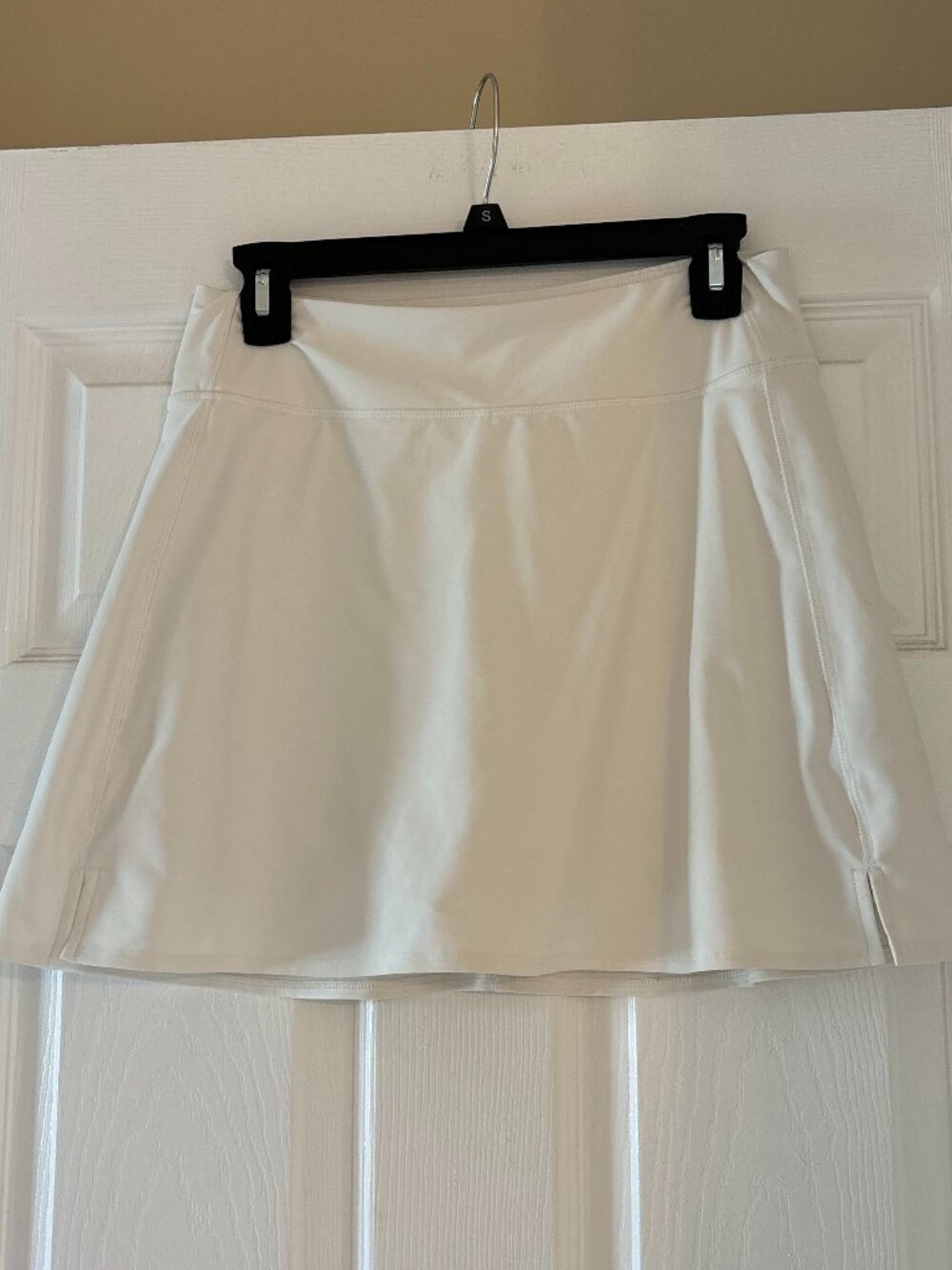Old Navy Active White Skort